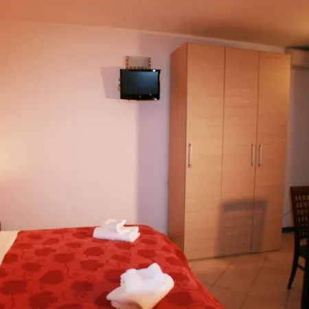 Bed & Breakfast Macao Rome